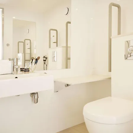فندق Scandic